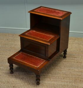 Stunning Victorian Mahogany Antique Library Steps / Bed Steps 7 Antique Library Steps