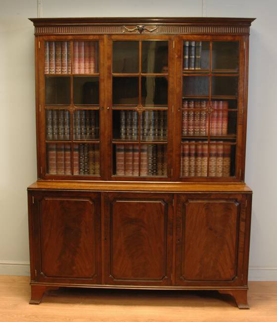 Edwardian Mahogany Antique Library Bookcase – by A. Gardner & Son of Glasgow.
