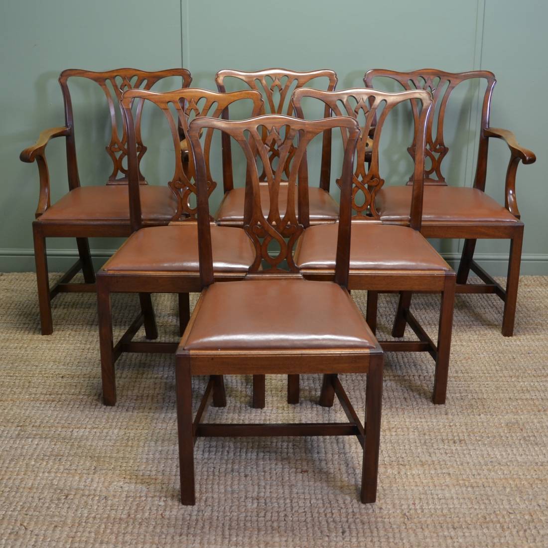 Set Of Six Chippendale Design Antique Dinning Chairs.