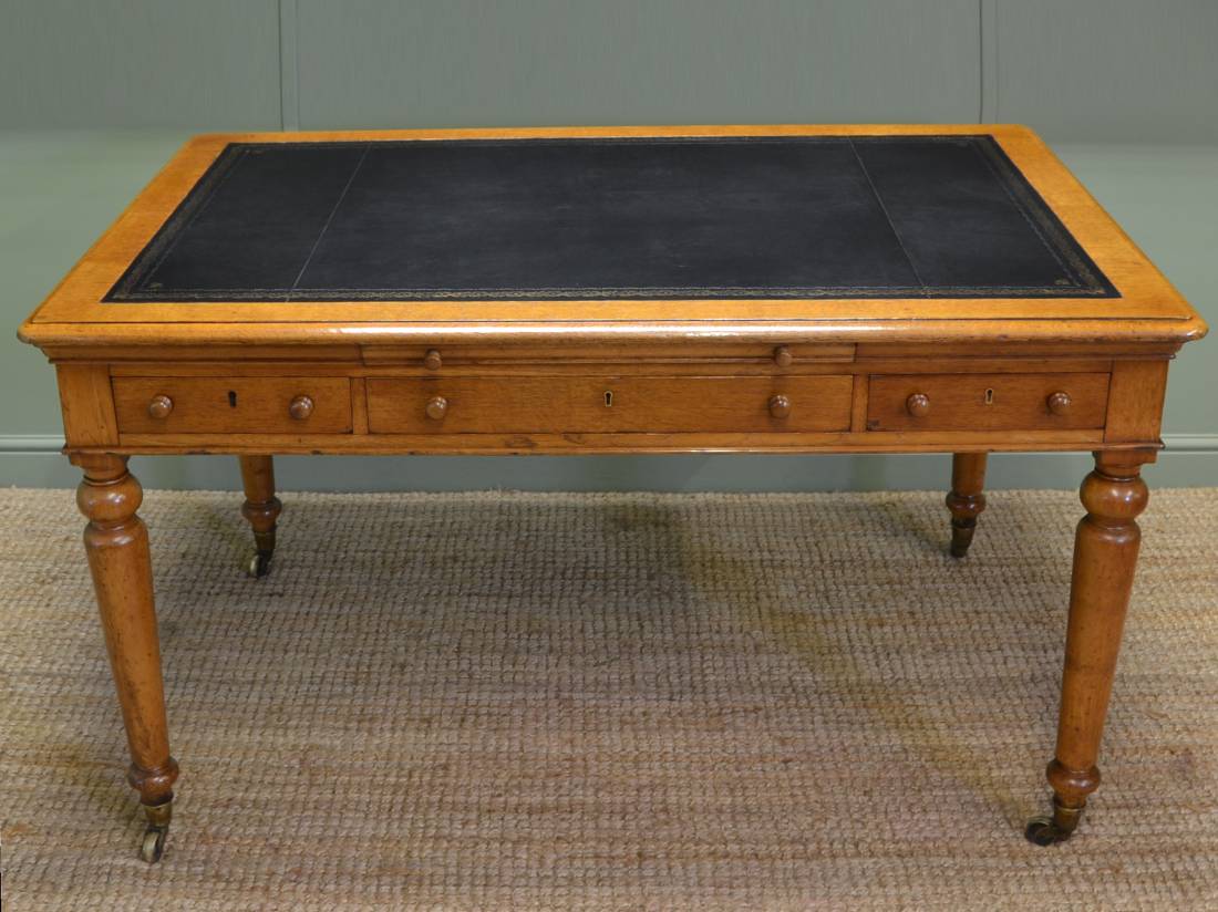 Spectacular Quality John Taylor & Son Large Oak Victorian Antique Partners / Writing Desk.