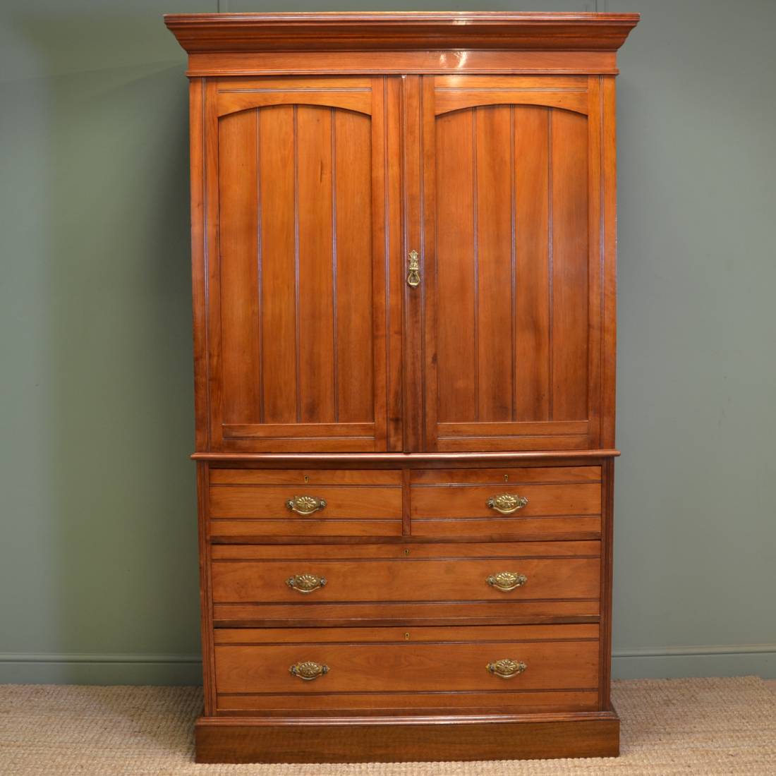 Spectacular Figured Walnut Antique Linen Press By Maple And Co