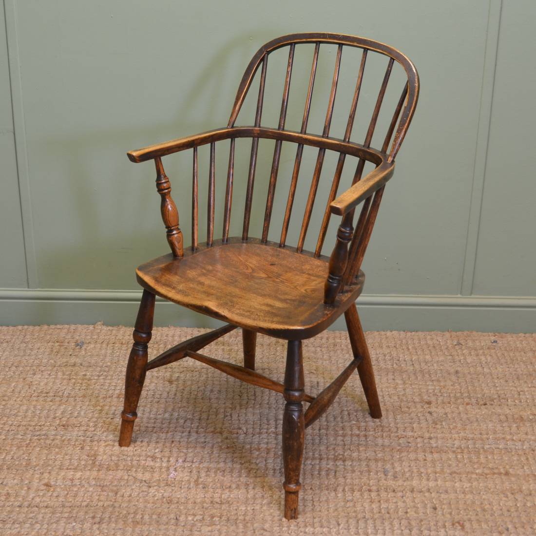 Wheel Back Antique Windsor Chair