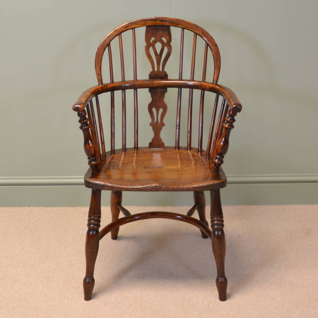 18th Century Yew Windsor chair