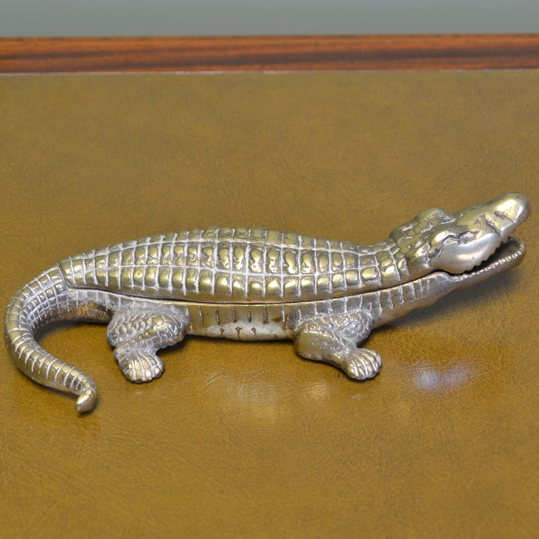 Rare Art Deco antique brass Crocodile Linton cigarette & matches box / Paper Weight.