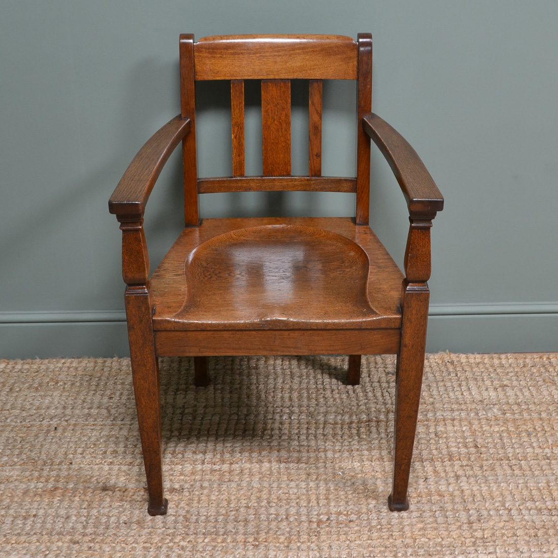 Stylish Arts & Crafts Oak Antique Office Chair