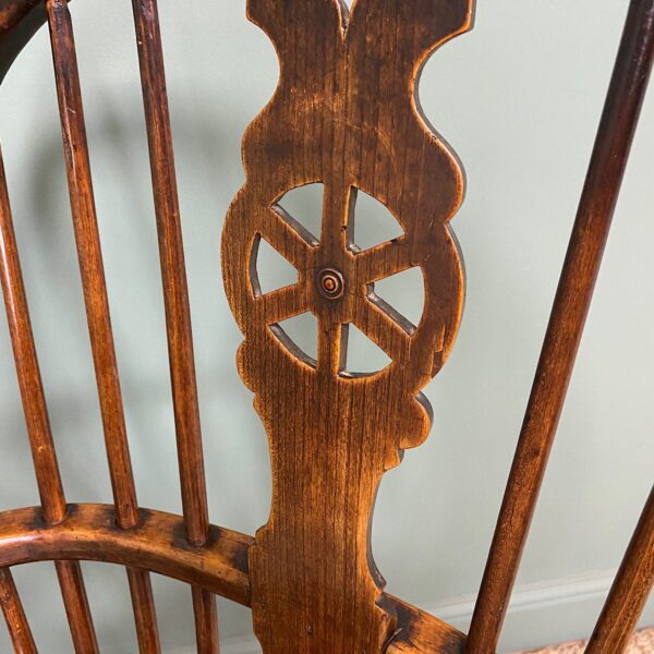 Georgian Wheel Back Antique Windsor Chair