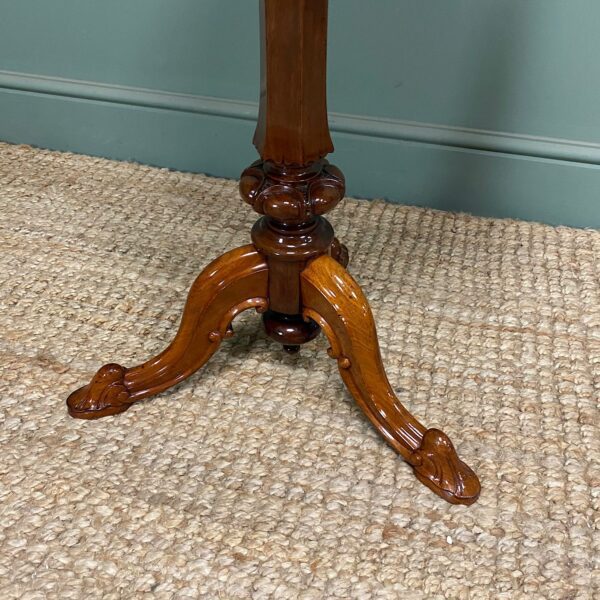 Quality Antique Victorian Mahogany Lamp Table / Occasional Table