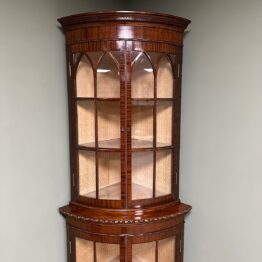 Beautiful Edwardian Mahogany Antique Bow Fronted Corner Cabinet