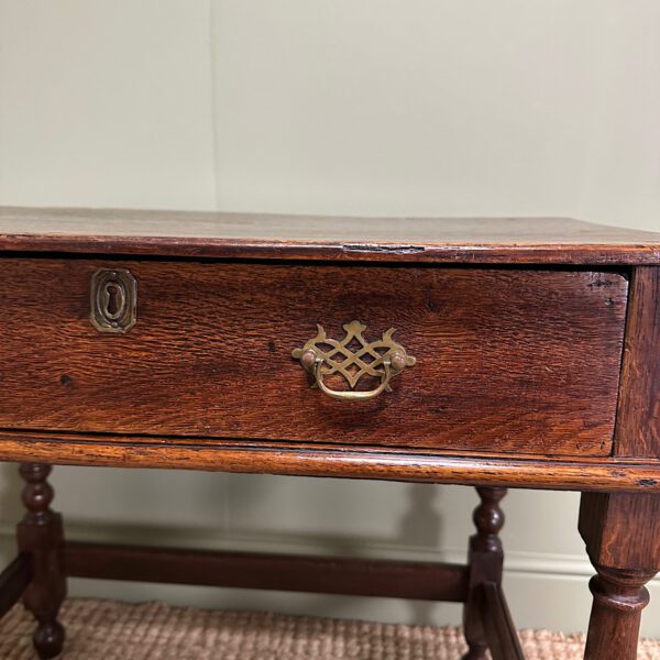 Quality Antique Georgian Oak Side Table