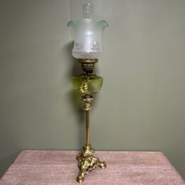 Spectacular Large Victorian Antique Brass Oil Lamp