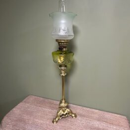 Spectacular Large Victorian Antique Brass Oil Lamp