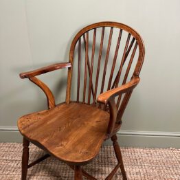 Country House Antique Elm Windsor Chair