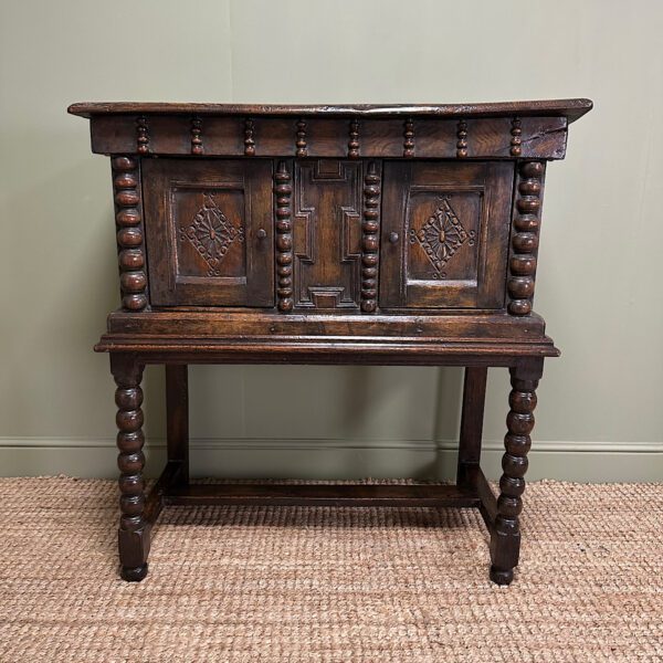 Country House Period Oak Antique Chest / Livery Cupboard