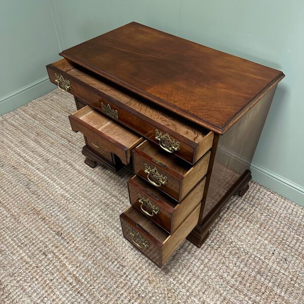 Quality 18th Century Mahogany Antique Georgian Desk