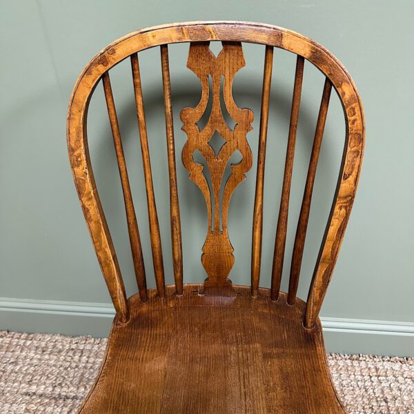 Set of 8 Ash Wheel Back kitchen Chairs