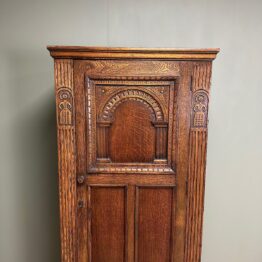 Quality Oak Antique Hall Wardrobe / Cupboard