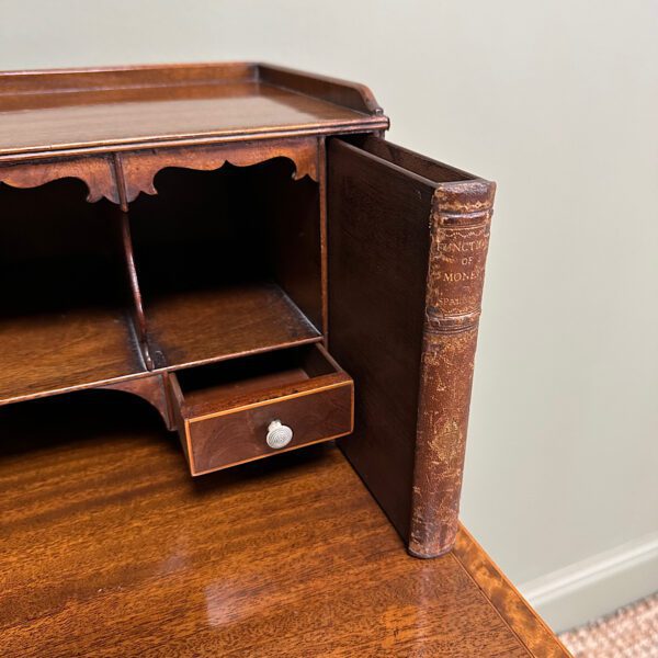 Elegant Antique Bonheur Du Jour