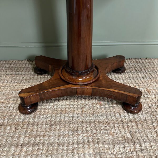 Elegant 19th century Antique Card Table