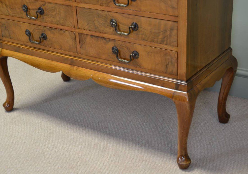 Spectacular Golden Walnut Art Deco Chest / Cabinet 5 Spectacular Golden Walnut Art Deco Chest / Cabinet