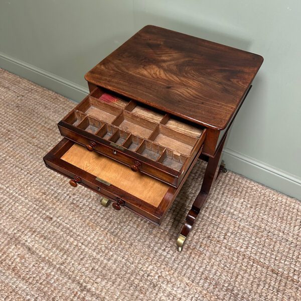 Fine Mahogany Antique Regency Side Table