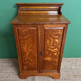 Stunning 19th century Antique Victorian Cupboard