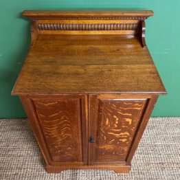 Stunning 19th century Antique Victorian Cupboard