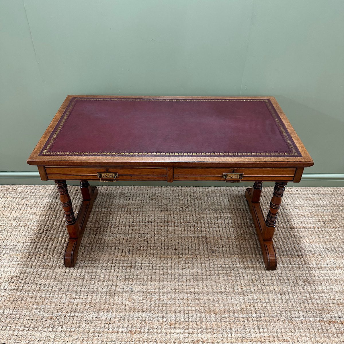 Quality Walnut Victorian Antique Writing Desk by Gillows 3 Quality Walnut Victorian Antique Writing Desk by Gillows